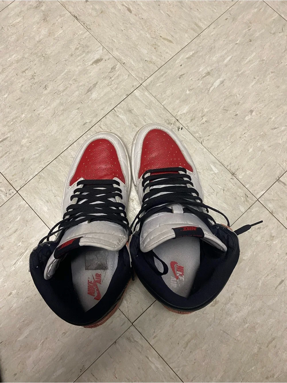 Jordan 1 Retro “Homage to home” sneakers